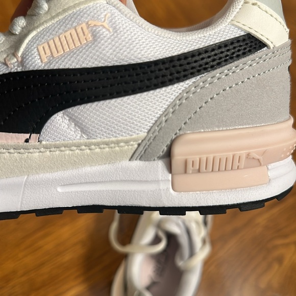 Puma Graviton Sneaker - Size 6 - Picture 8 of 9